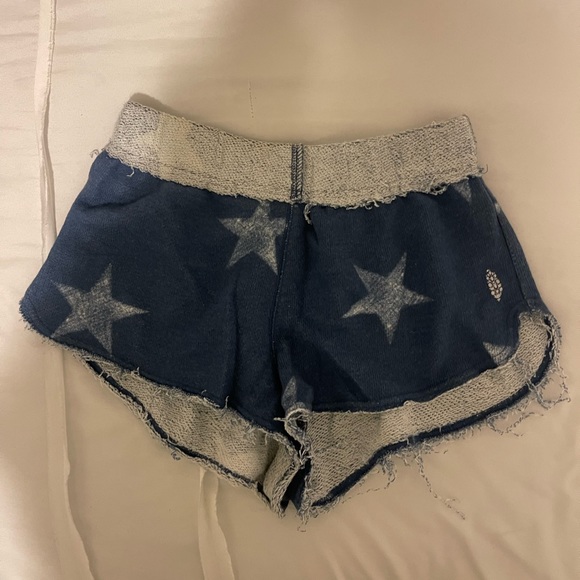 Free People Blue Star Print Fleece Mini Shorts - Picture 2 of 4